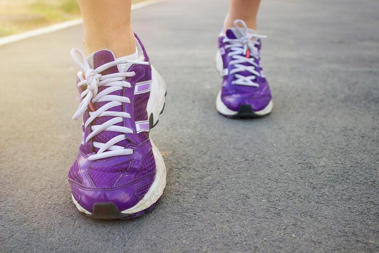 purple running shoes